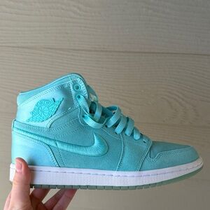 Nike Air Jordan 1 Mid Teal/Turquoise